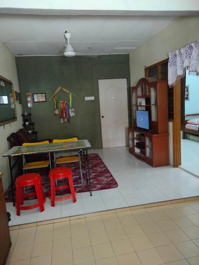 Singgahan Keluarga Jitu Jitra Kültér fotó