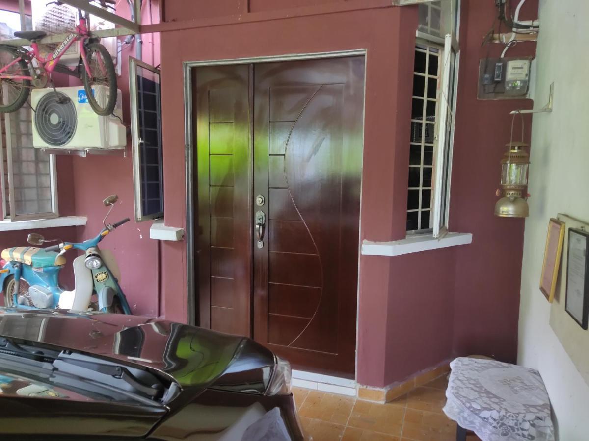 Singgahan Keluarga Jitu Jitra Kültér fotó